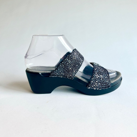 New Dansko Black Grey Leather Sandals Clogs size EUR 36, US 5.5 - Picture 3 of 15